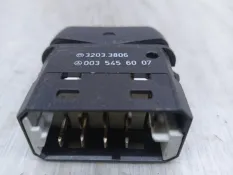 Кнопка Mercedes-Benz Atego 0035456007