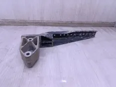 Кронштейн Mercedes-Benz Actros 9436660778 MP3, передний правый