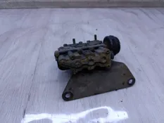Кран уровня пола (воздушный) Mercedes-Benz Atego 0003278525