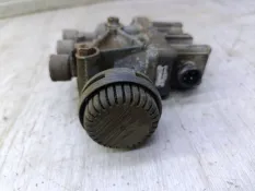 Кран уровня пола (воздушный) Mercedes-Benz Atego 0003278525