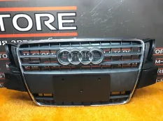 Решетка радиатора Audi A5 8T CDN 2011