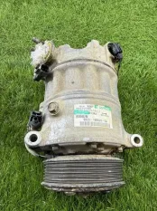 Компрессор кондиционера Land Rover Discovery 4