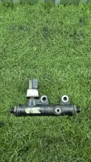 Топливная рампа Land Rover Discovery 3 L319 276DT
