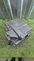 Корпус воздушного фильтра Land Rover Discovery 3
