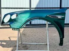 крыло Bentley Bentayga