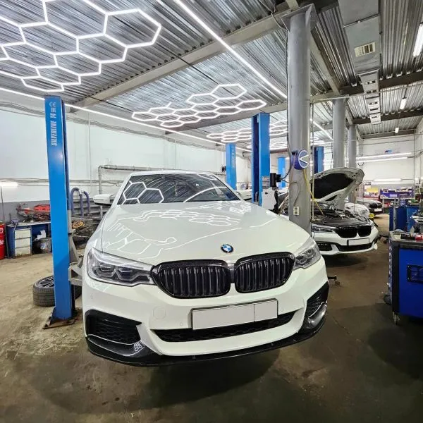 Фото компании Мир BMW Автозапчасти Автосервис